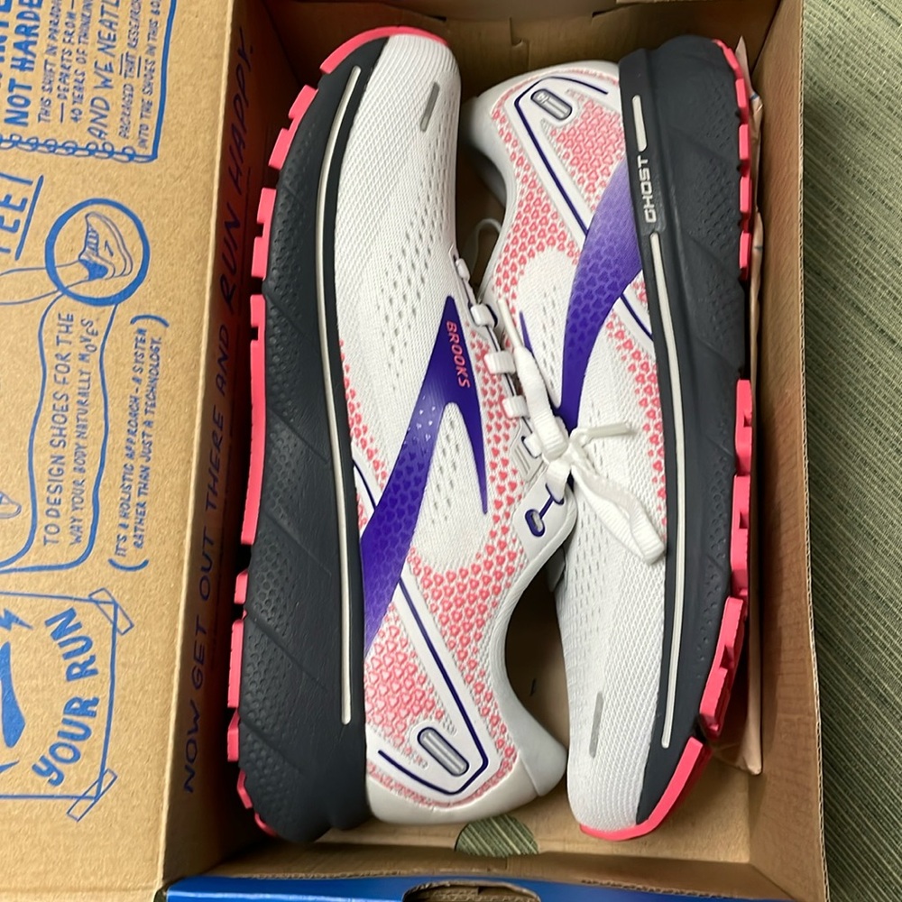 Brooks Ghost 14 size 8.5